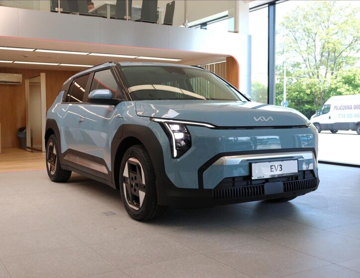 KIA EV3 3