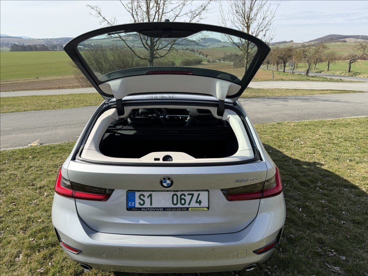 BMW Řada 3 Kombi 2,0 l 120 kw