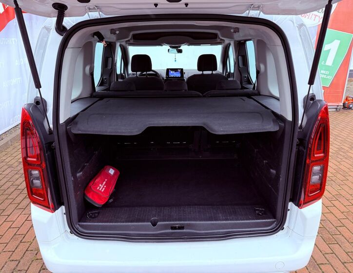 Toyota ProAce City 9