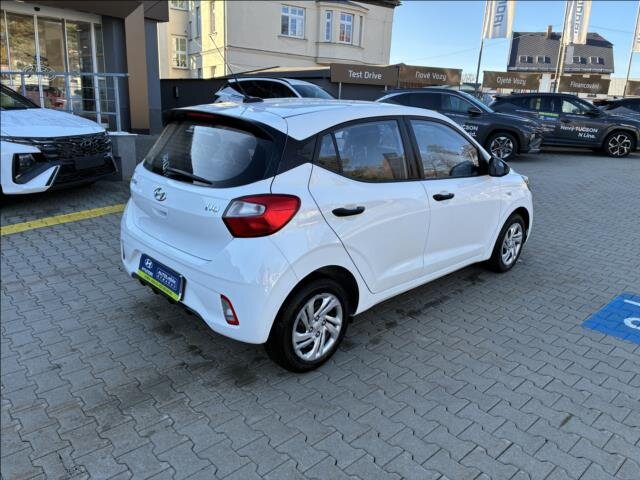 Hyundai i10 Hatchback 998,0 49 kw