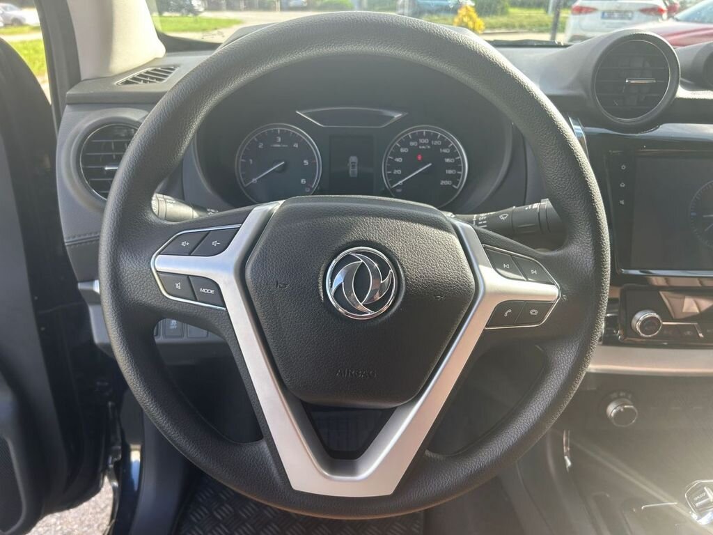 Dongfeng Ostatní Pick-up 2,3 l 120 kw