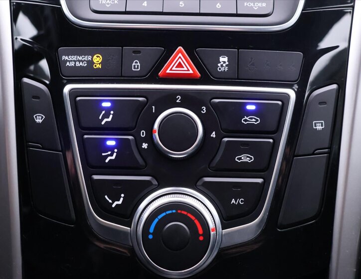 Hyundai i30 Hatchback 1,4 l 73 kw