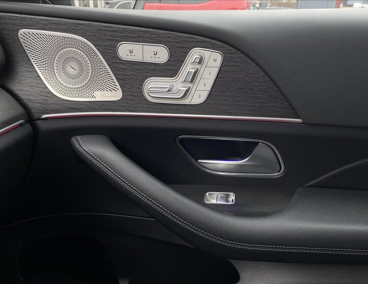 Mercedes-Benz GLE SUV 3,0 l 270 kw