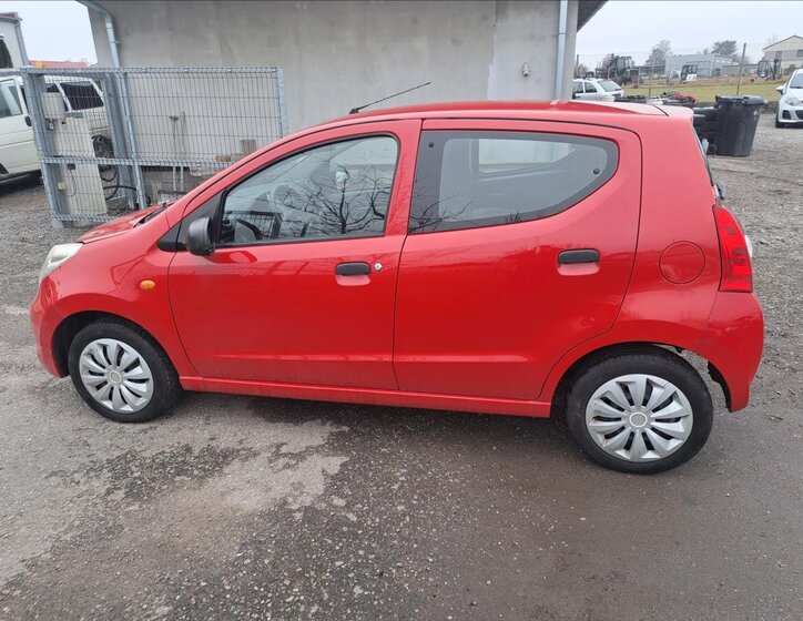 Suzuki Alto 11