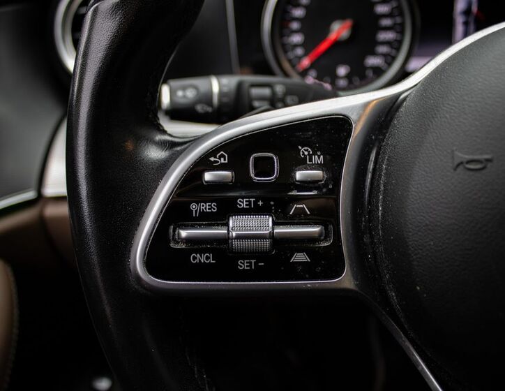 Mercedes-Benz Třídy E 21