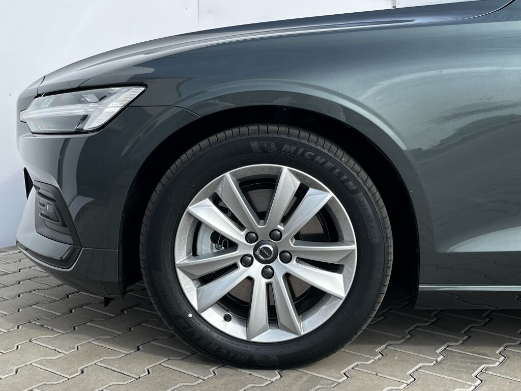 Volvo V60 Kombi 2,0 l 145 kw