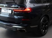 BMW X7 9