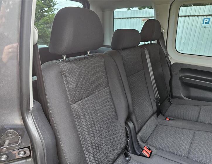 Volkswagen Caddy 24