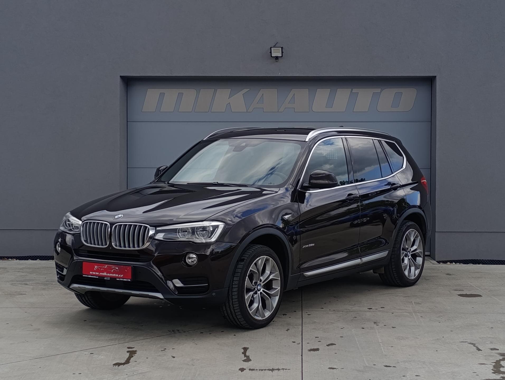 BMW X3 SUV / Terénní 3,0 l 230 kw