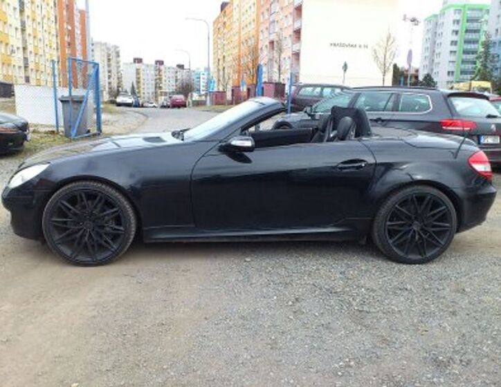 Mercedes-Benz SLK 16