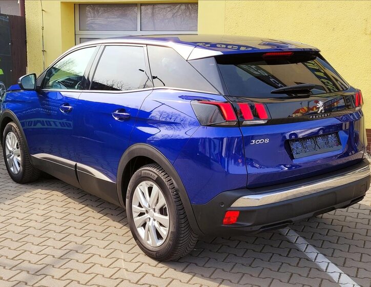 Peugeot 3008 SUV / Terénní 1,5 l 96 kw