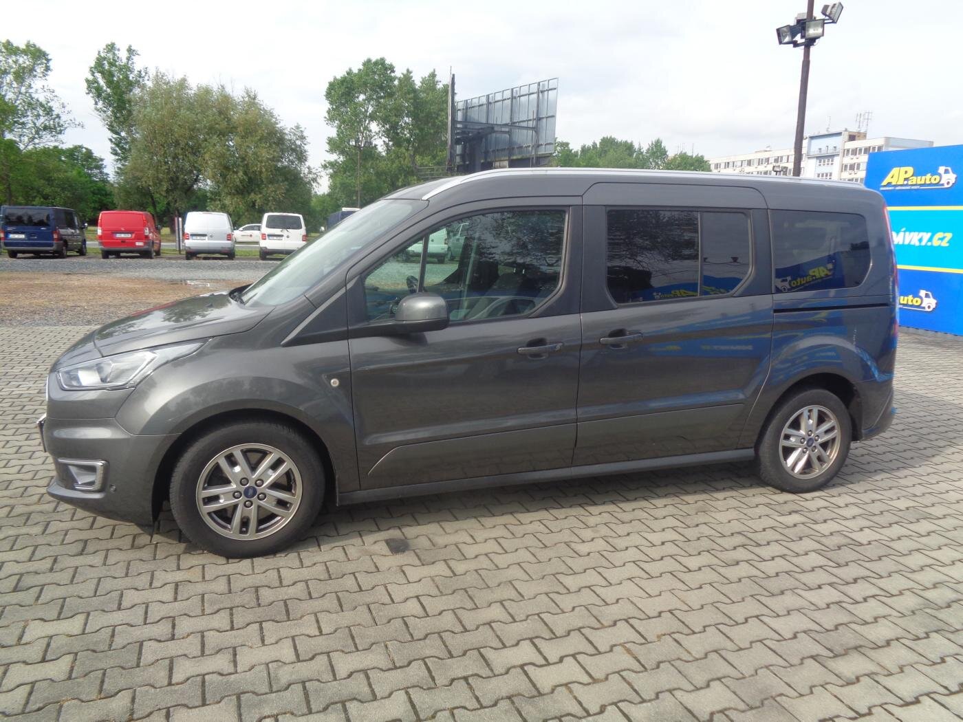 Ford Transit Connect Pick-up 1,5 l 88 kw