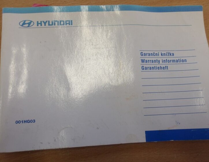 Hyundai Elantra Sedan 1,6 l 77 kw