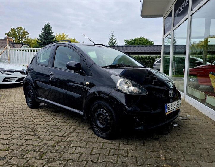 Toyota Aygo 8