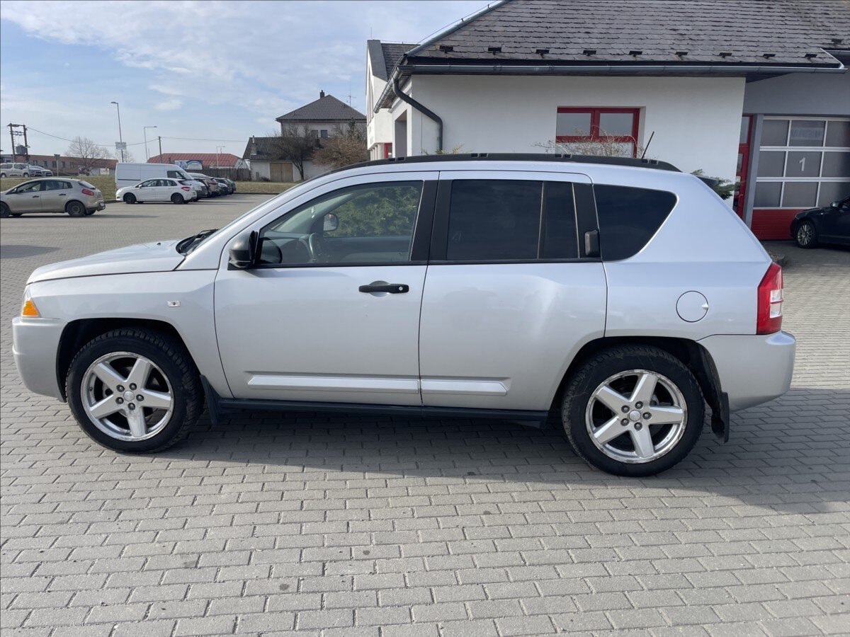 Jeep Compass Kombi 2,0 l 103 kw