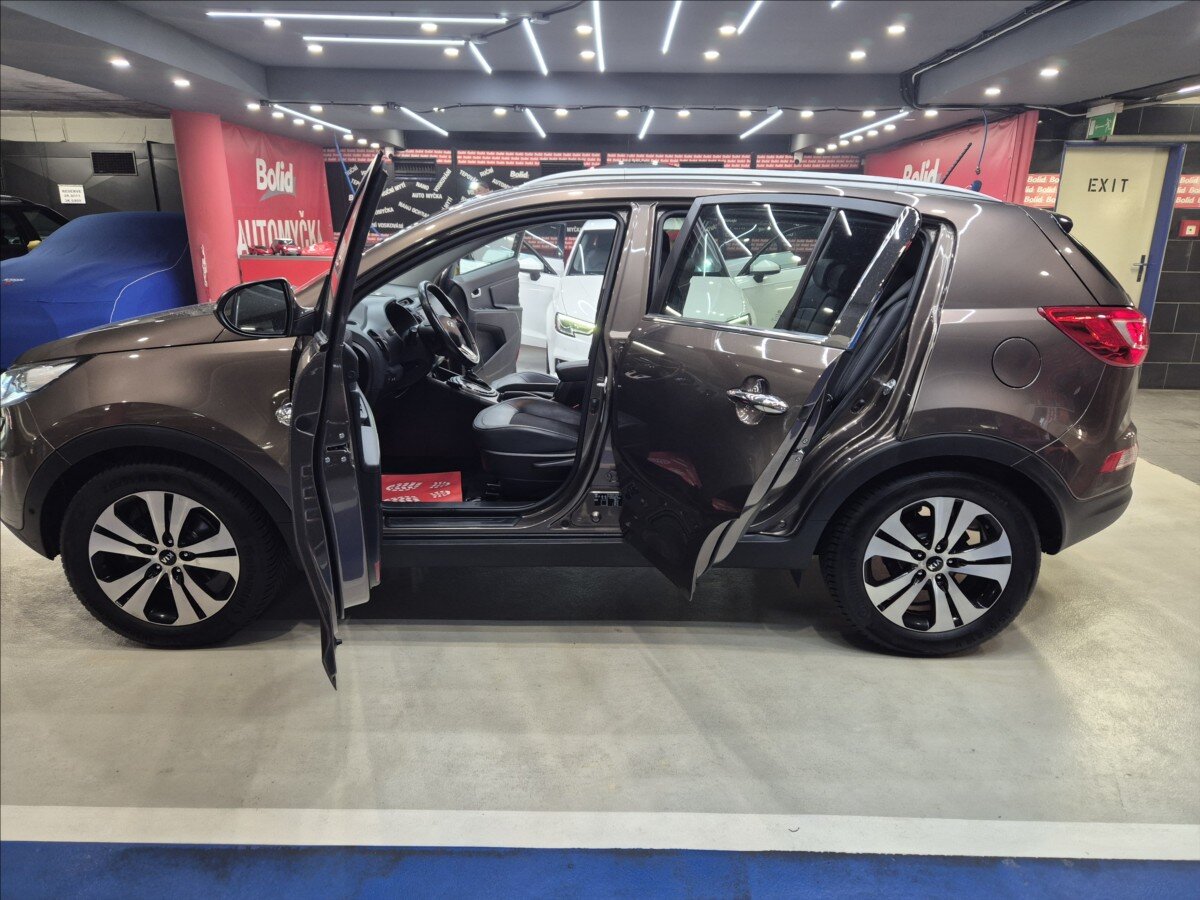 KIA Sportage SUV / Terénní 2,0 l 120 kw