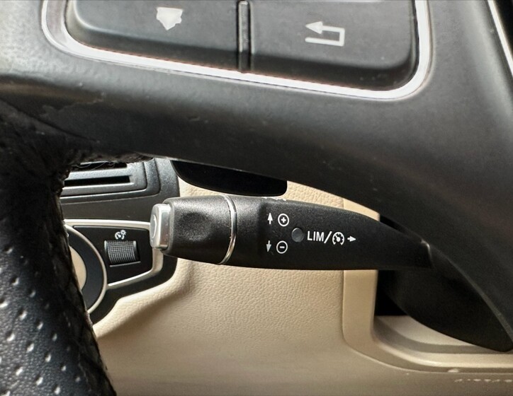 Mercedes-Benz GLC 25