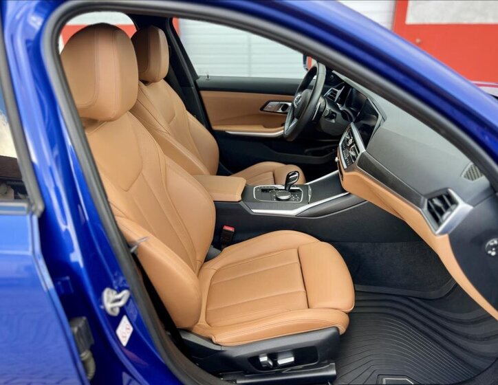 BMW Řada 3 Kombi 3,0 l 210 kw