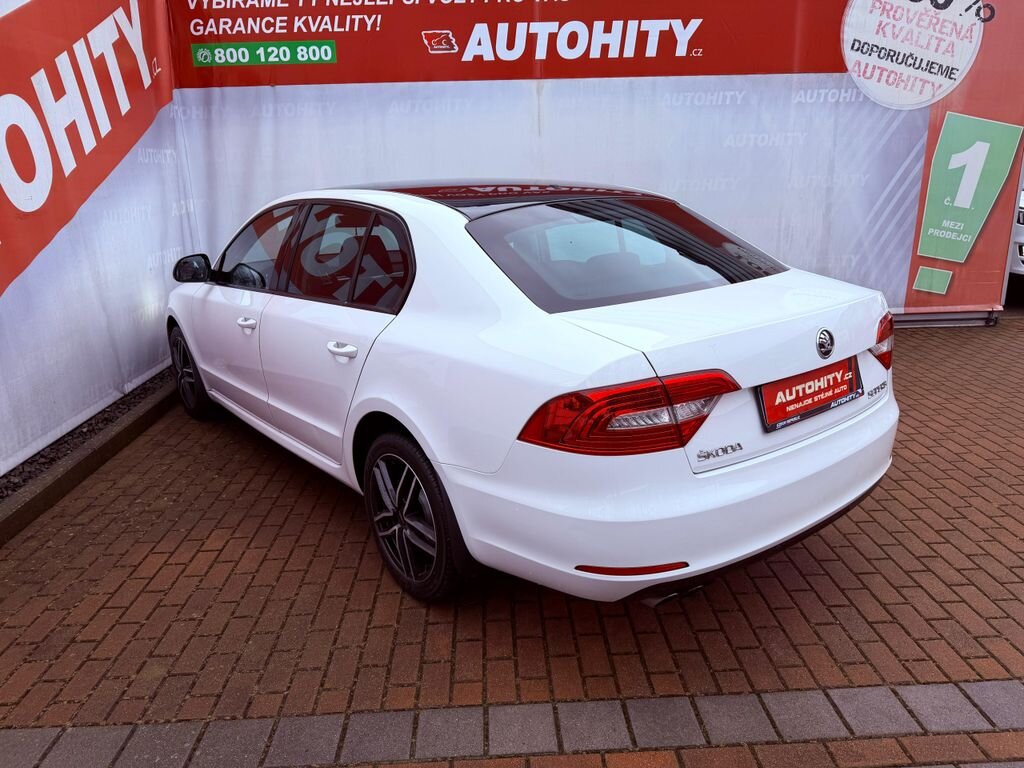 Škoda Superb Sedan 2,0 l 103 kw