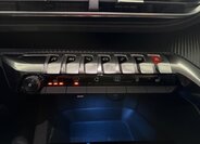 Peugeot 5008 SUV 2,0 l 110 kw