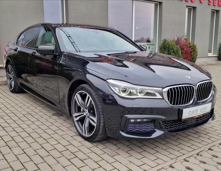 BMW Řada 7 3