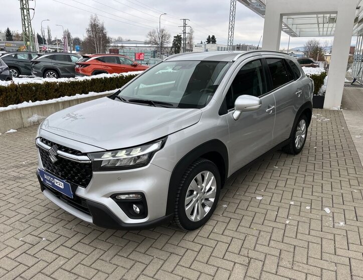 Suzuki SX4 S-Cross SUV 1,4 l 95 kw