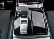 Audi Q8 SUV / Terénní 3,0 l 250 kw