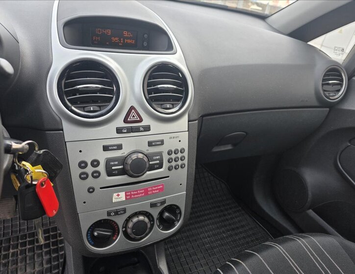 Opel Corsa Hatchback 1,2 l 59 kw