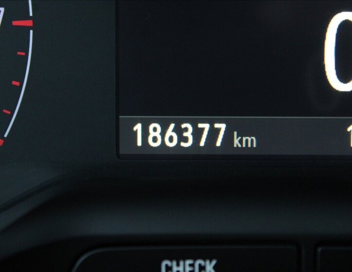 Opel Grandland X SUV / Terénní 1,2 l 96 kw