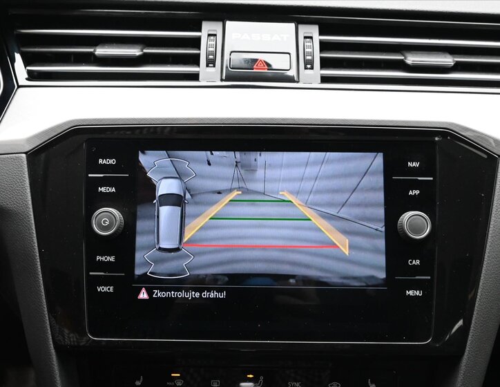 Volkswagen Passat Kombi 2,0 l 110 kw