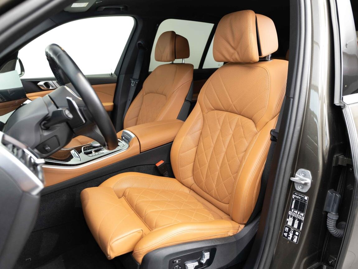 BMW X5 SUV 3,0 l 219 kw