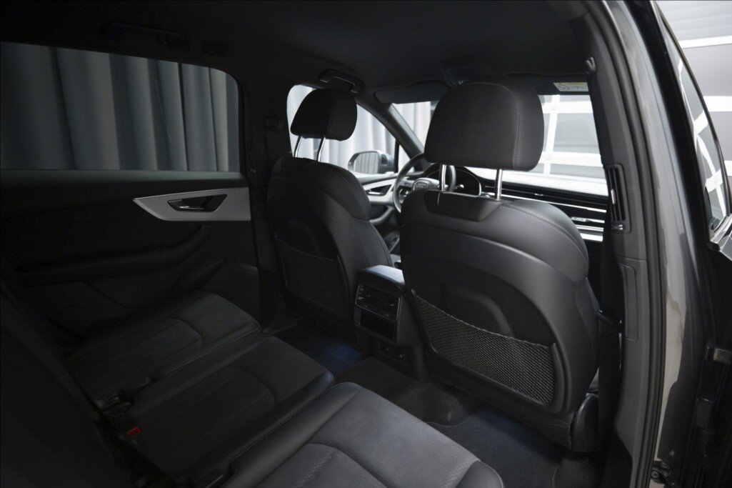 Audi Q7 SUV / Terénní 3,0 l 210 kw