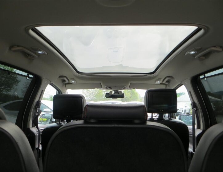Ford S-MAX MPV 2,2 l 147 kw