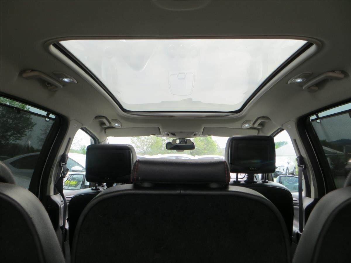 Ford S-MAX MPV 2,2 l 147 kw
