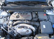 Mercedes-Benz GLB Kombi 2,0 l 225 kw