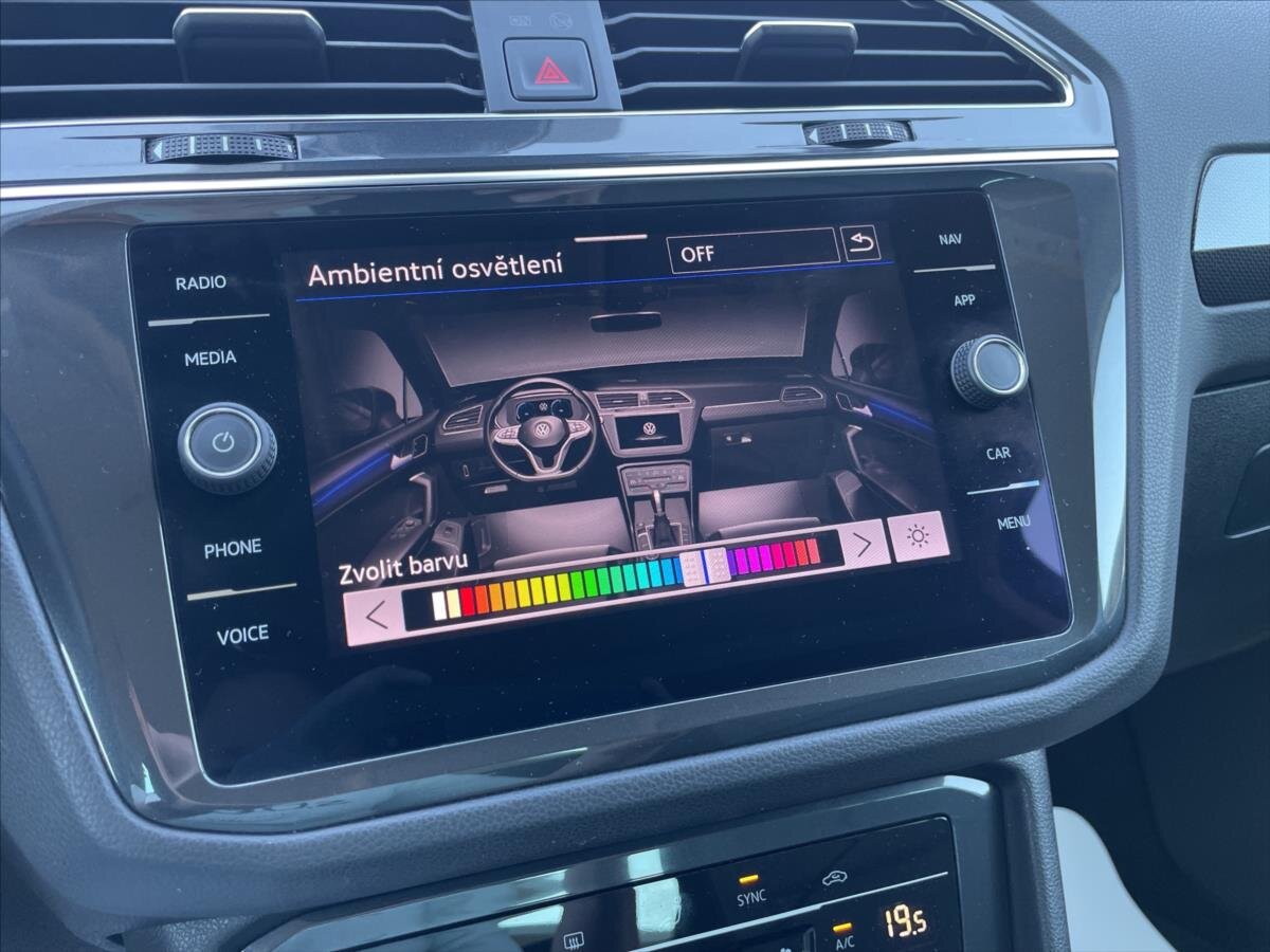 Volkswagen Tiguan SUV / Terénní 2,0 l 90 kw