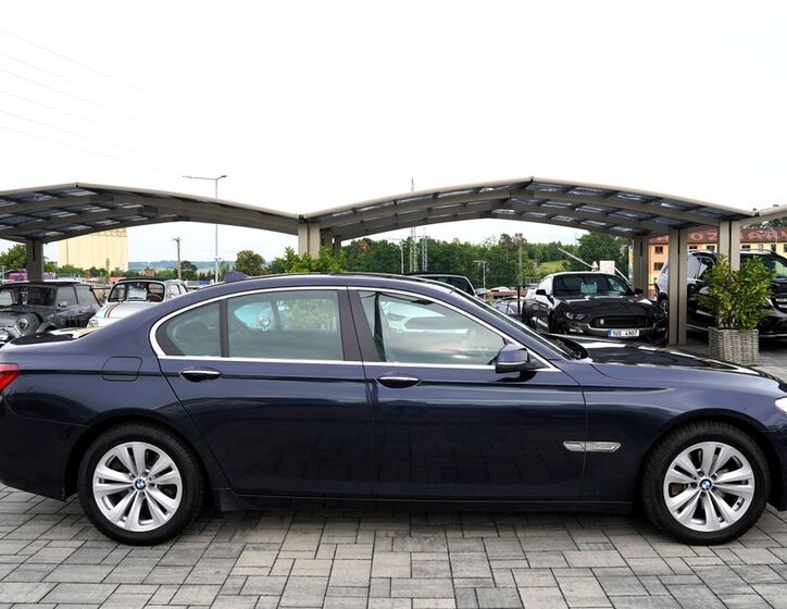 BMW Řada 7 7
