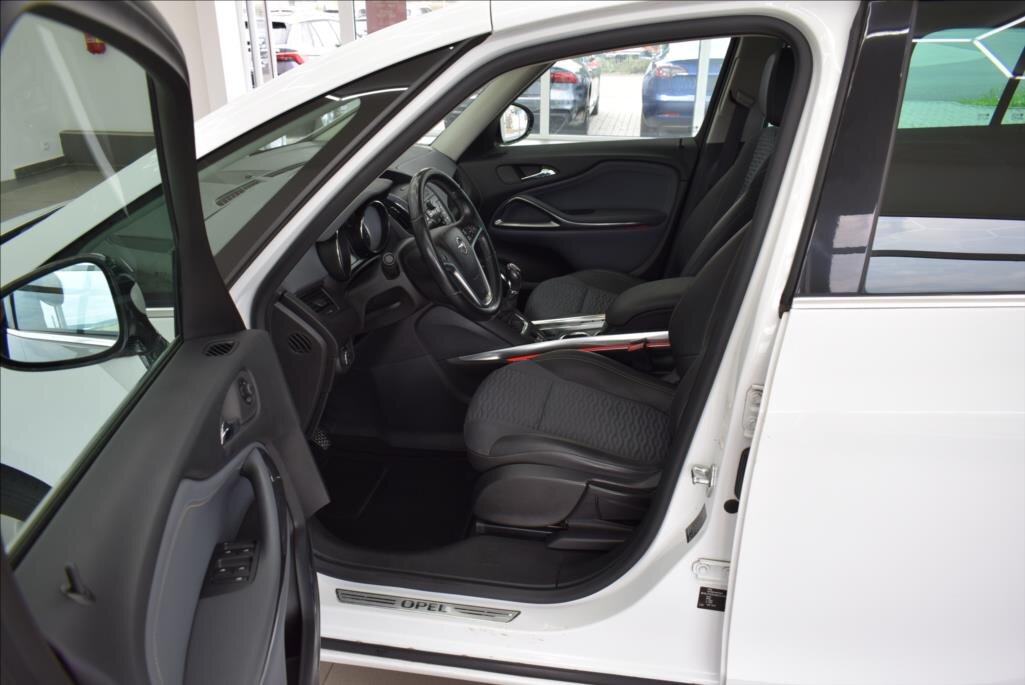 Opel Zafira MPV 2,0 l 96 kw