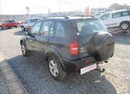 Toyota RAV4 SUV 2,0 l 85 kw