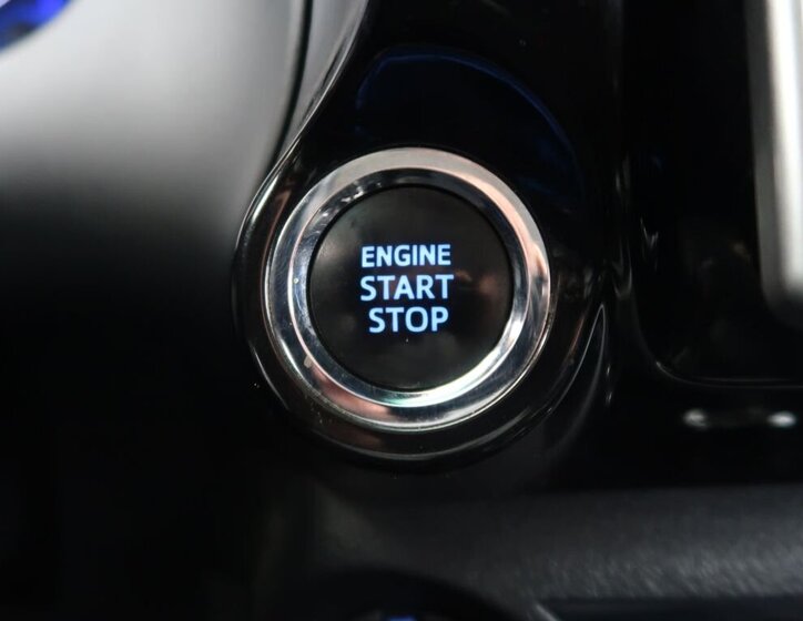 Toyota Hilux Pick-up 2,4 l 110 kw