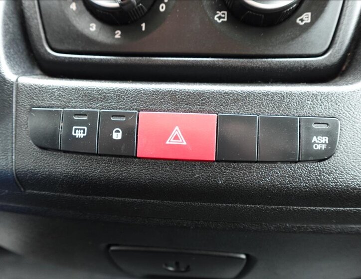 Peugeot Boxer Ostatní 2,0 l 96 kw