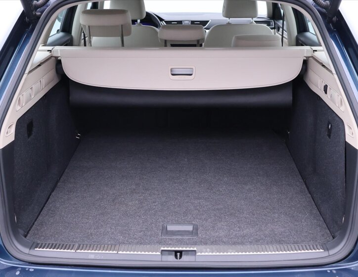 Škoda Superb Kombi 2,0 l 147 kw