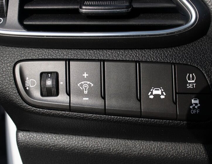 Hyundai i30 Kombi 1,6 l 85 kw