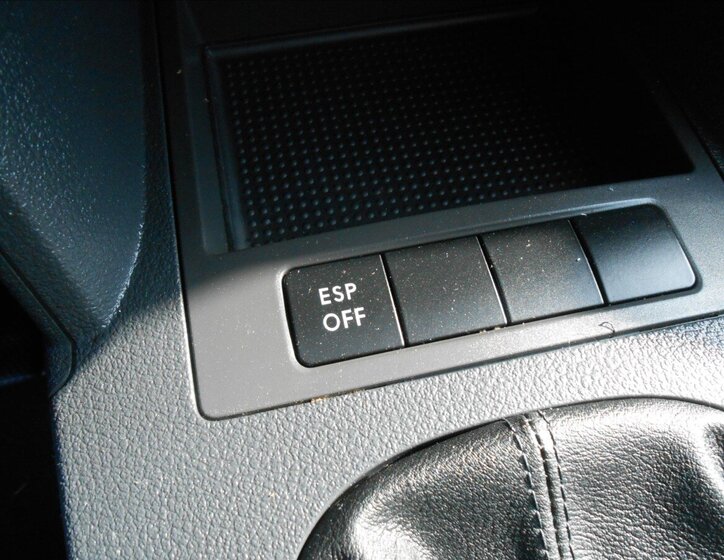 Volkswagen Touran Kombi 2,0 l 103 kw