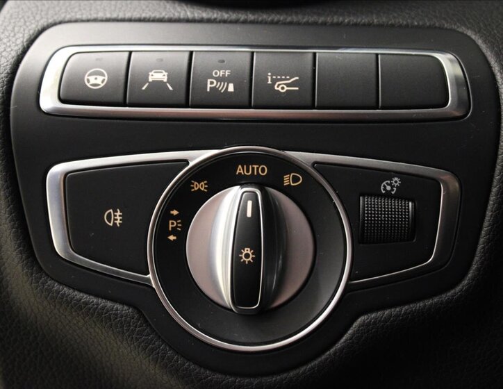 Mercedes-Benz Třídy C 16