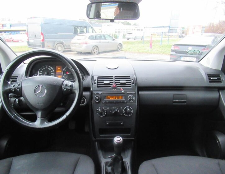 Mercedes-Benz Třídy A 9