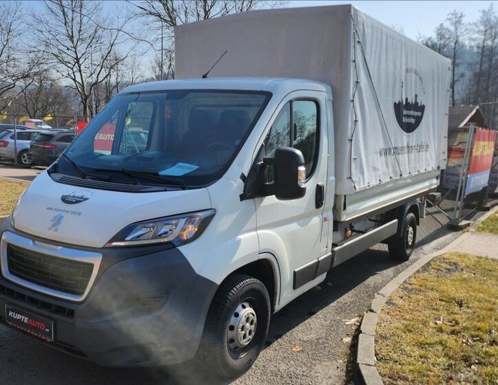 Peugeot Boxer Valník 2,0 l 96 kw