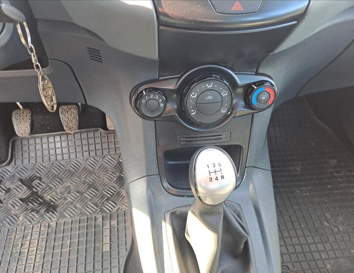 Ford Fiesta Hatchback 1,2 l 44 kw