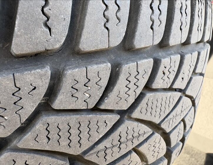 Volkswagen Touran MPV 1,2 l 77 kw