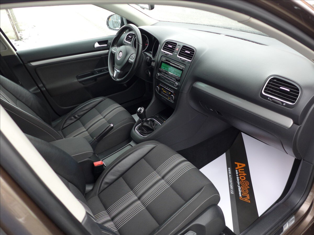 Volkswagen Golf Kombi 1,2 l 77 kw